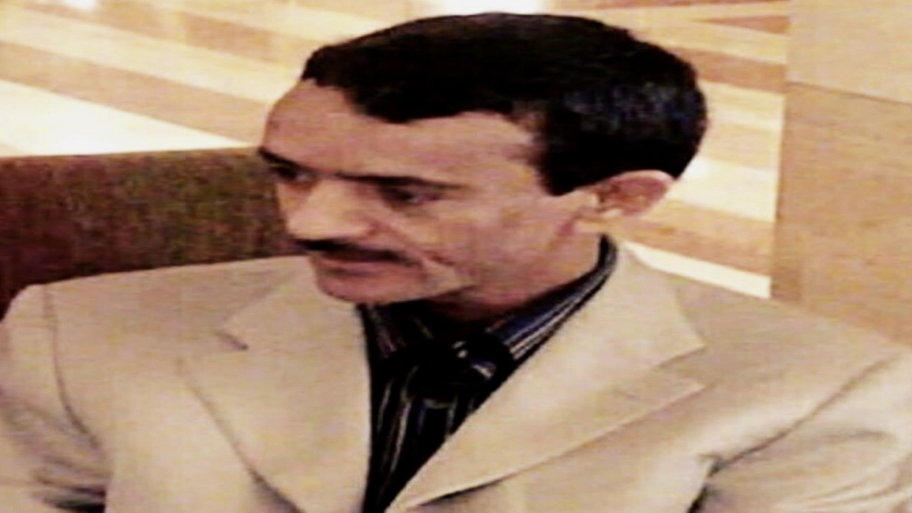 صفحة تهتم بالشعر والادب في اليمن والوطن العربي يحررها احد محبي شعر معالي الشيخ علوي الباشا بن زبع والمبدعين من الشعراء العرب