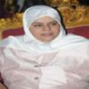 الدكتورة الشيخة خلدية بنت محمد آل خليفة تجري عملية جراحية
