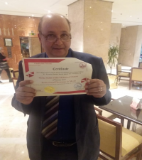 ملتقى وحي القلم للمثقفين والأدباء العرب يهنئ الدكتور معتز صلاح الدين اباظه رئيس شبكة المرأة العربية لحصولة على الدكتوراه