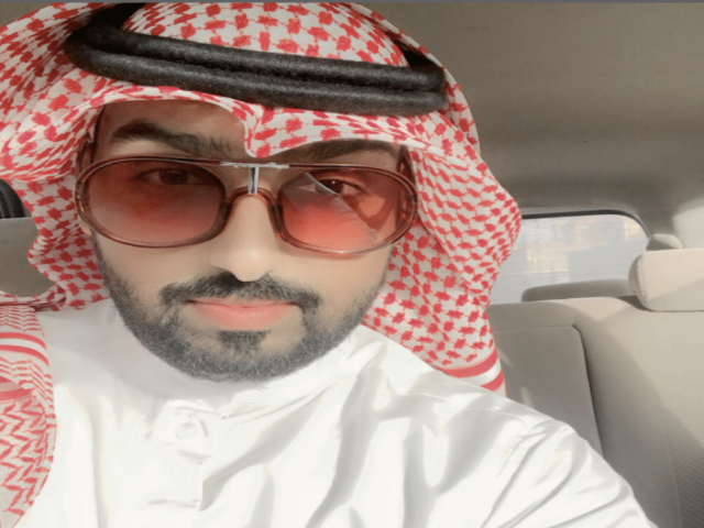 نايف العنزي