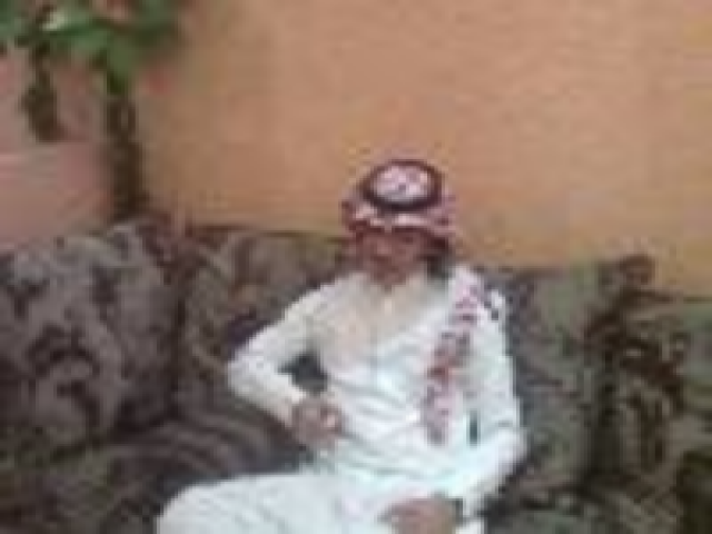 متعب الزراقي